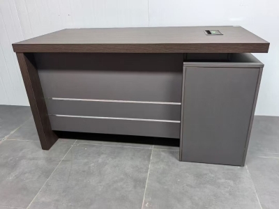 1.4米办公桌/2015尤加利